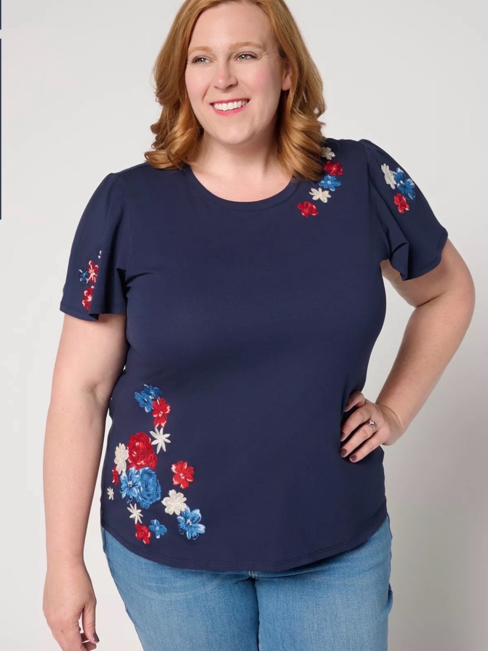 DRIFTWOOD Navy Short Sleeve Tee with Red, Blue & White Floral Embroidery New - Picture 1 of 8